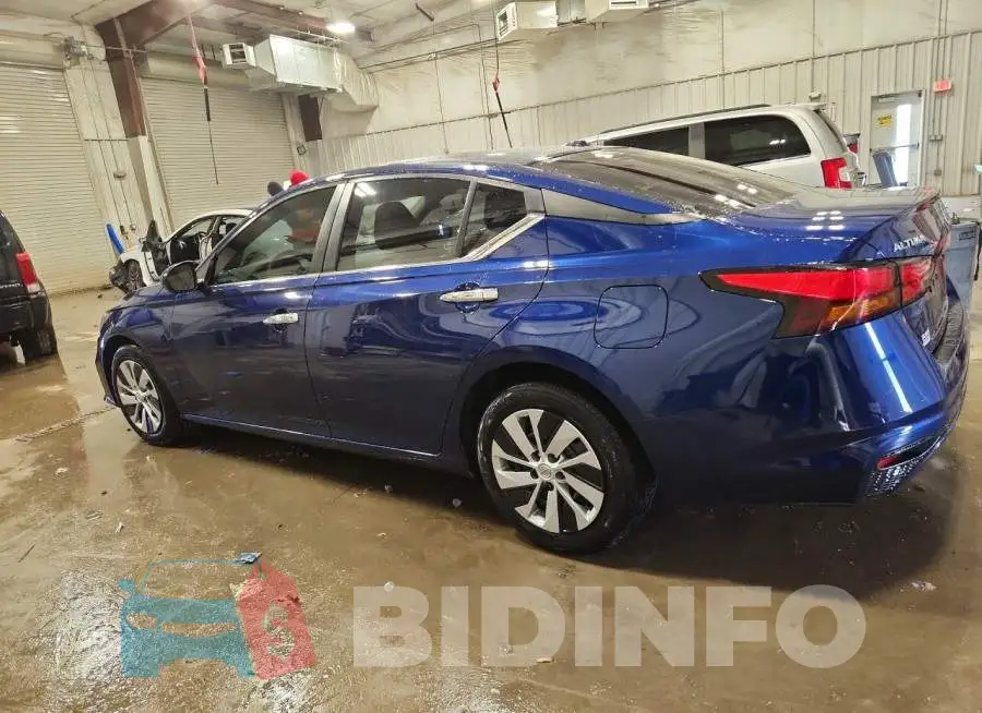 1N4BL4BV1KC131557 Photo# 2