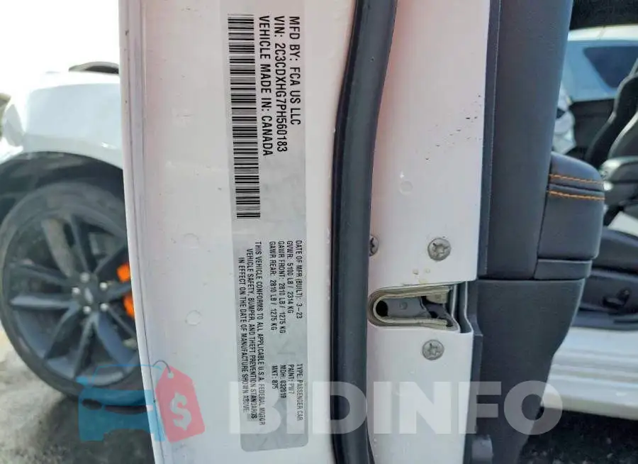 2C3CDXHG7PH560183 Photo# 12