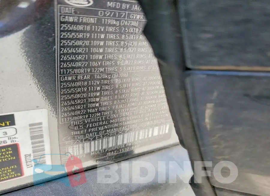 SALYB2RX7JA727732 Photo# 13