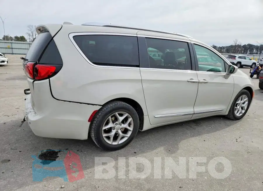 2C4RC1EG7LR121063 Photo# 3