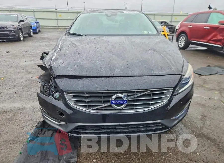 LYV402TK0HB127923 Photo# 5