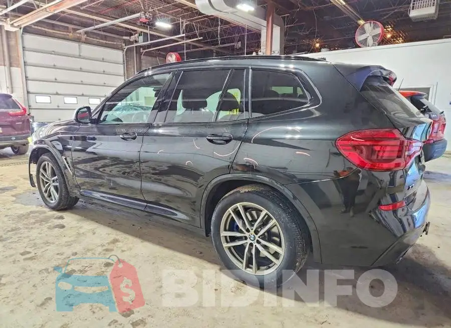 5UXTS3C5XJ0Z00422 Photo# 2