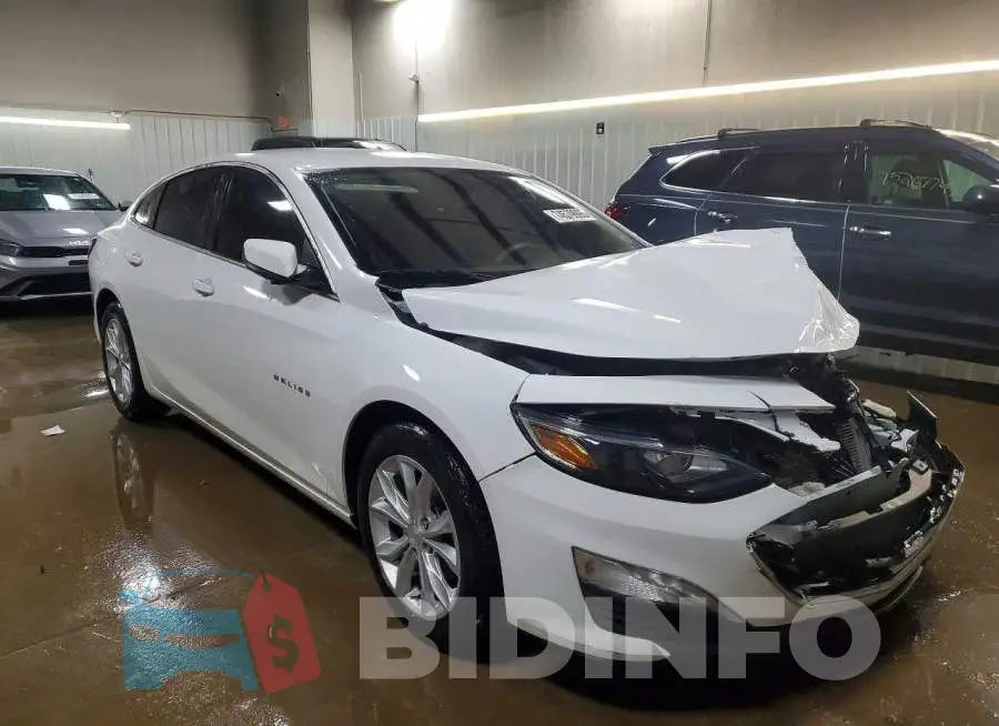 1G1ZD5ST2NF110254 Photo# 4