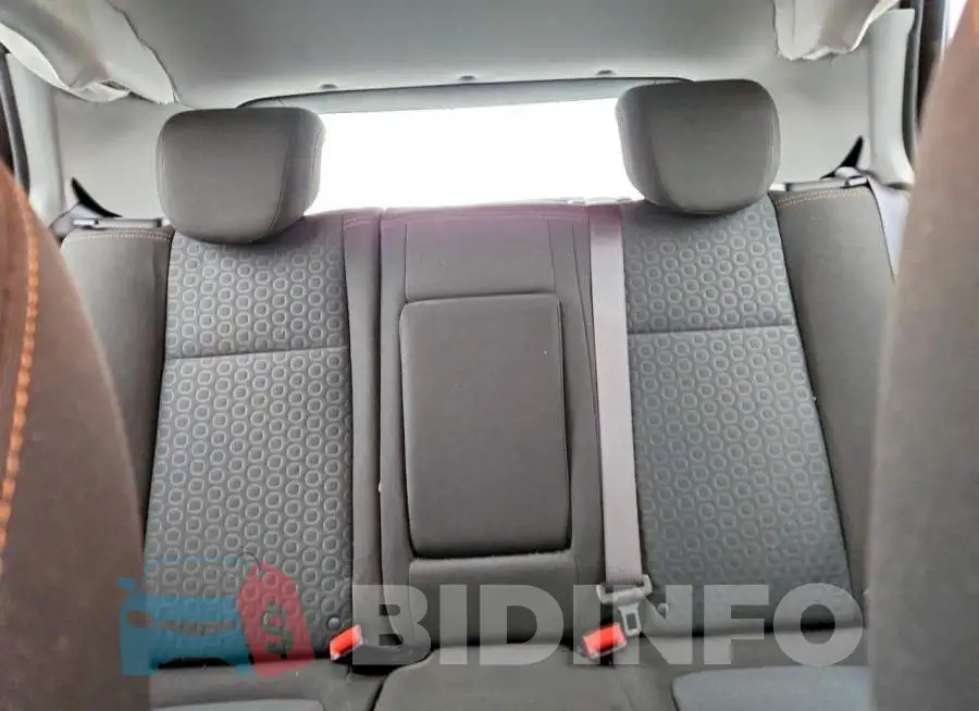 KL7CJNSB8HB258155 Photo# 10