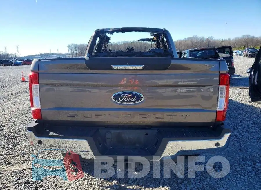 1FT7W2BT2KEE50917 Photo# 6