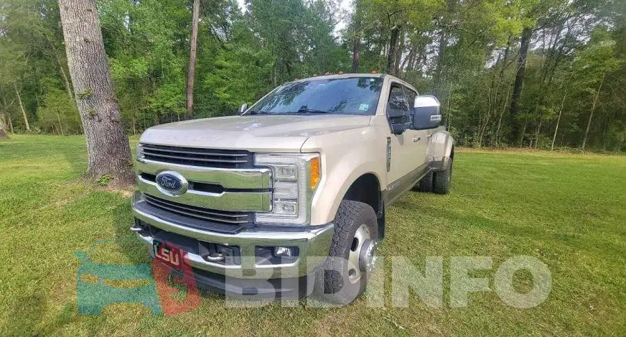 1FT8W3DT9JEB15823 Photo# 1