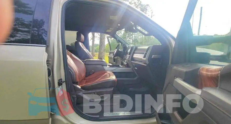1FT8W3DT9JEB15823 Photo# 6