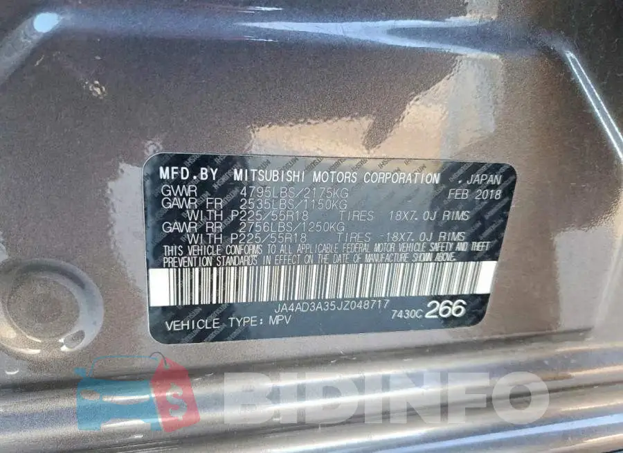 JA4AD3A35JZ048717 Photo# 13