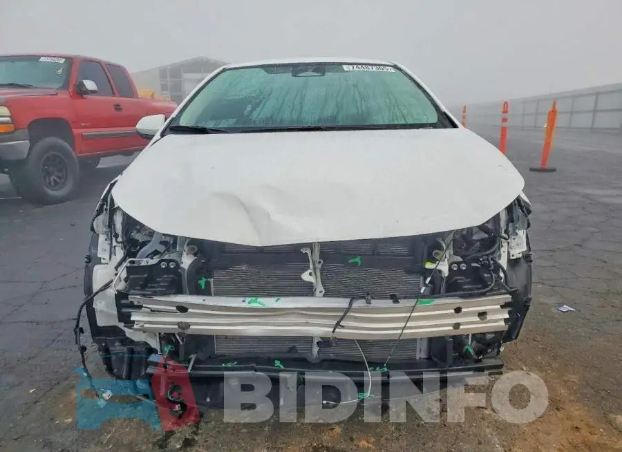 5YFB4MDE4SP291041 Photo# 5