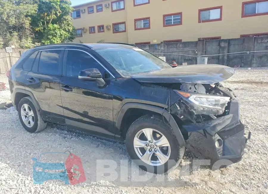 JTMW1RFV8LJ019117 Photo# 4