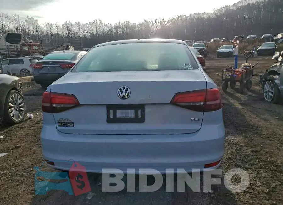 3VW2B7AJ0HM274890 Photo# 6