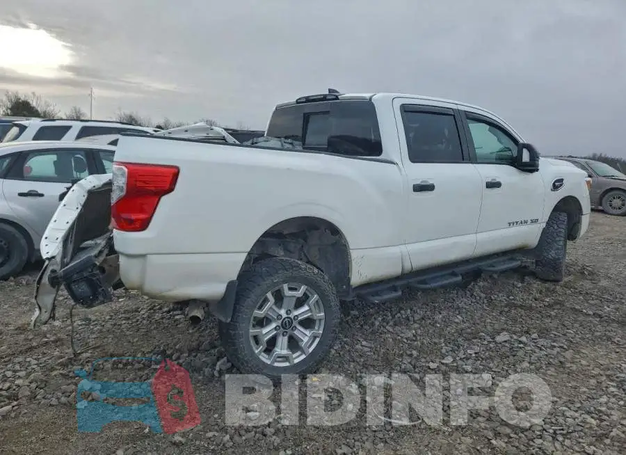 1N6AA1FB8PN108862 Photo# 3