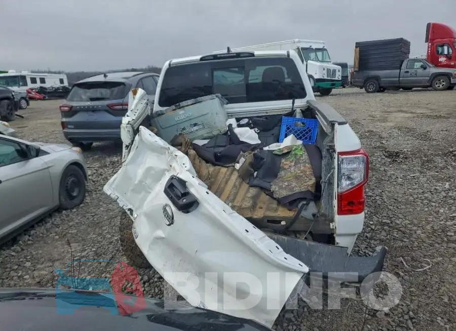 1N6AA1FB8PN108862 Photo# 6
