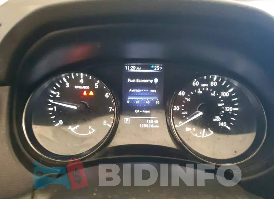 JN1BJ1CP8HW011862 Photo# 9