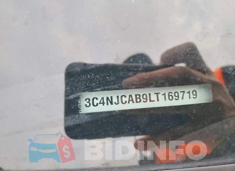 3C4NJCAB9LT169719 Photo# 13