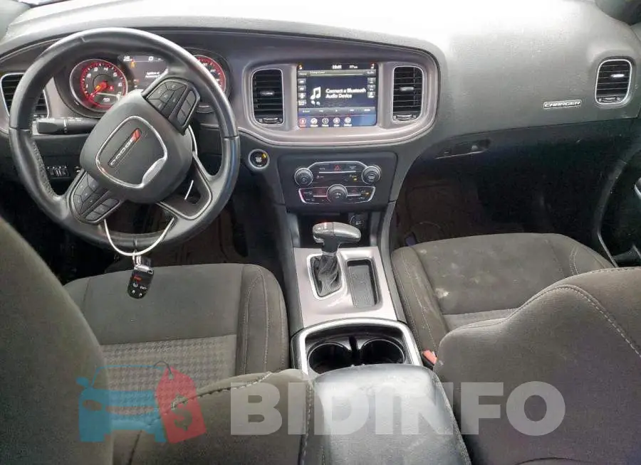 2C3CDXBG8PH531266 Photo# 8