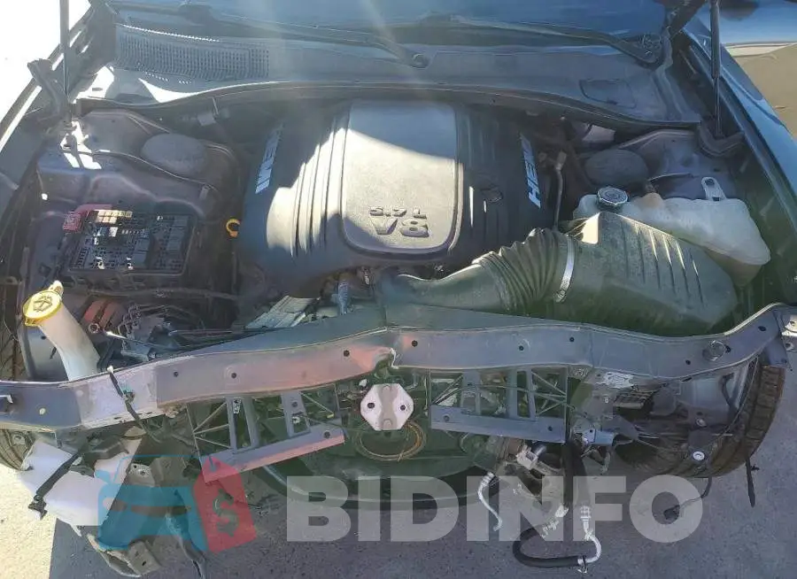 2C3CDXCT8NH175975 Photo# 11
