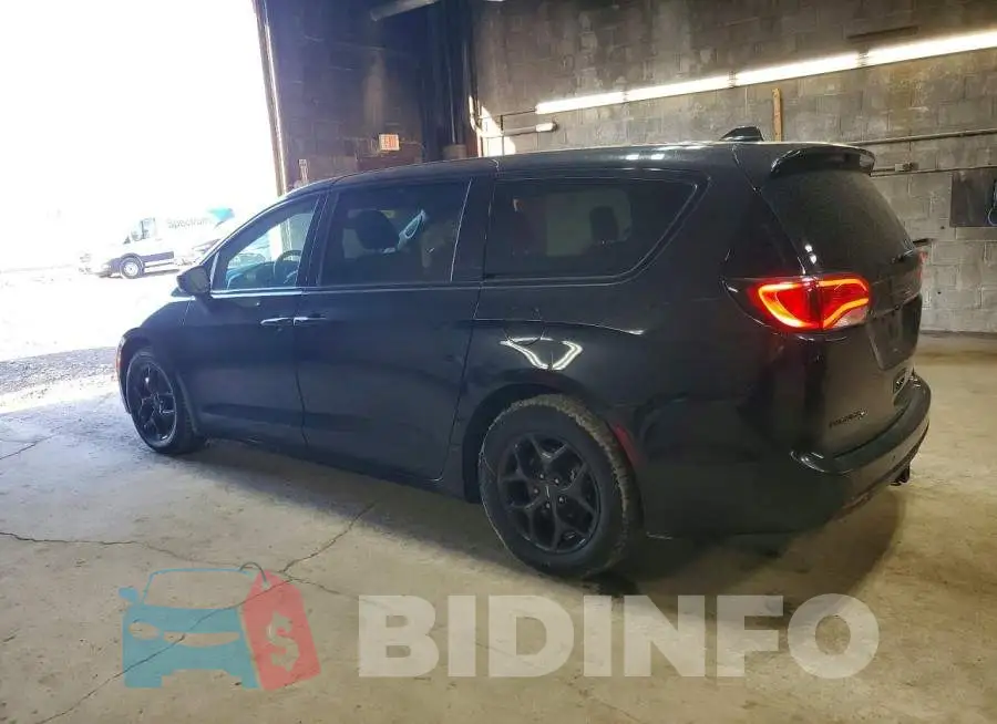 2C4RC1FG8KR669134 Photo# 2