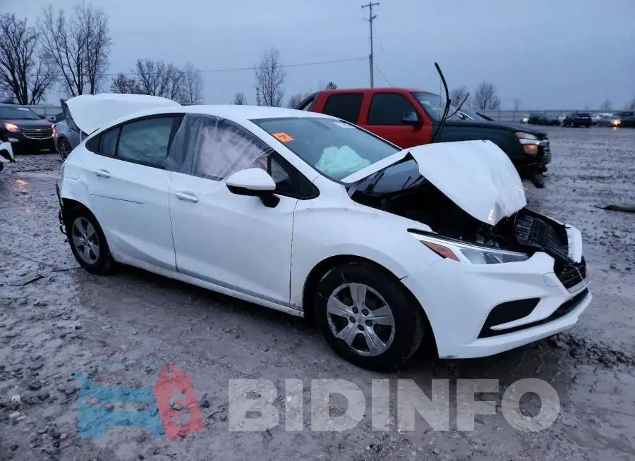 1G1BC5SMXH7227415 Photo# 4