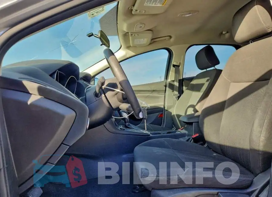 1FADP3F22HL328575 Photo# 7