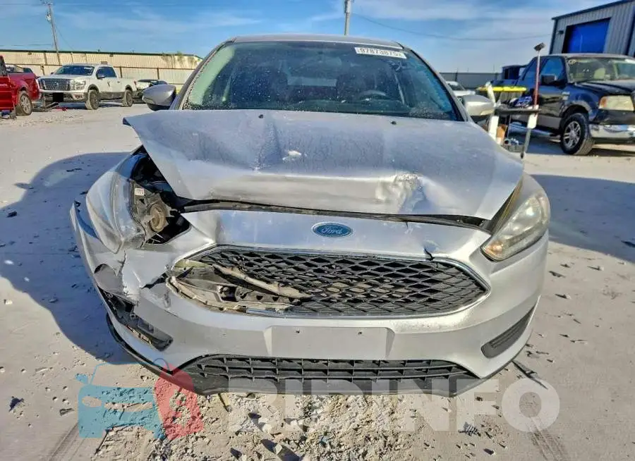 1FADP3F22HL328575 Photo# 5