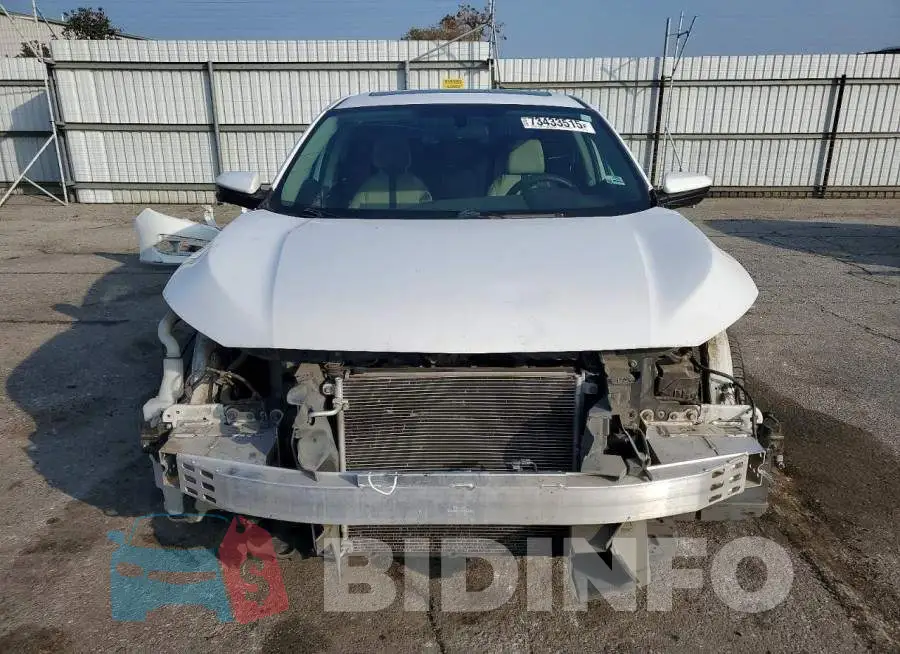 19XFC2F76HE232607 Photo# 5
