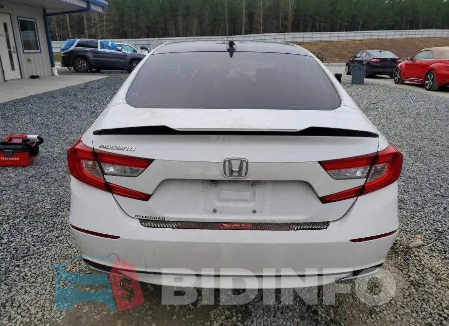 1HGCV1F18KA112631 Photo# 6