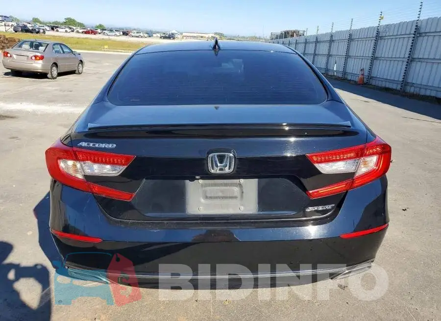 1HGCV1F35KA139626 Photo# 6
