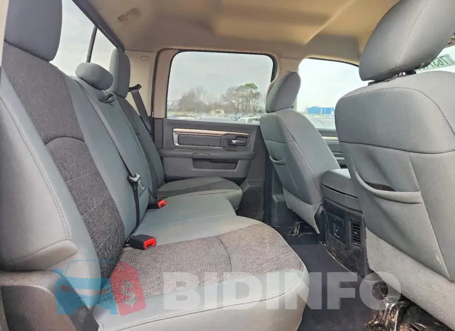 1C6RR7LT2JS236674 Photo# 10