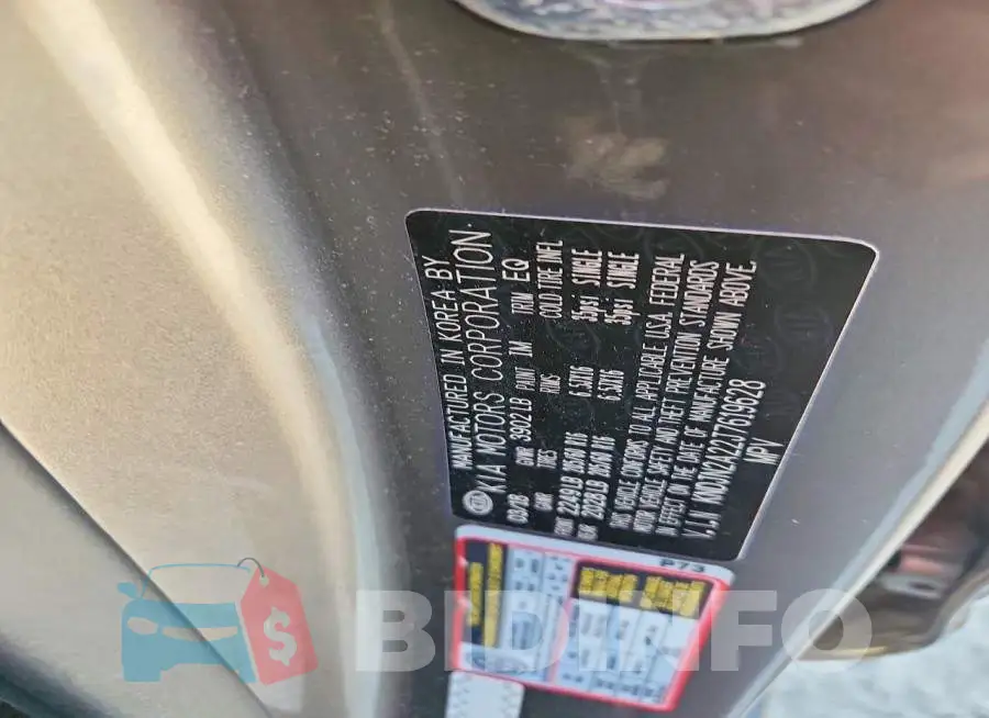 KNDJN2A22J7619628 Photo# 13