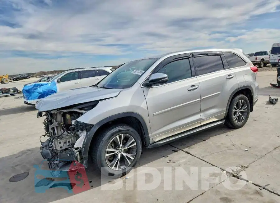 5TDZZRFH5JS250752 Photo# 1