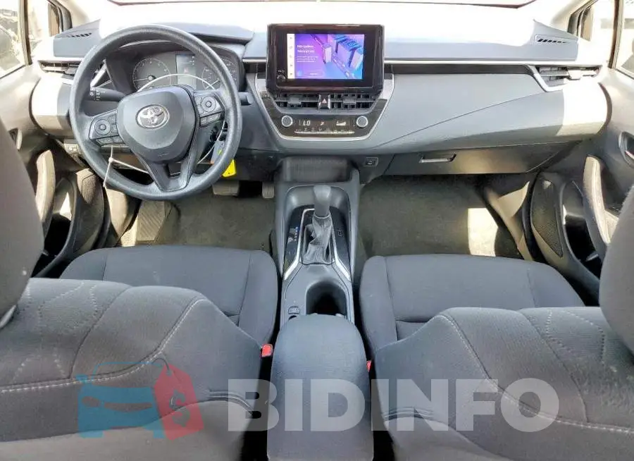 5YFB4MDE8RP147194 Photo# 8