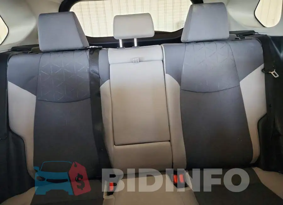 JTMW1RFV5PD099643 Photo# 10