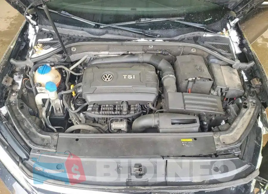 1VWGT7A31HC048492 Photo# 11