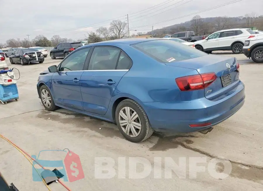 3VW2B7AJXHM213711 Photo# 2