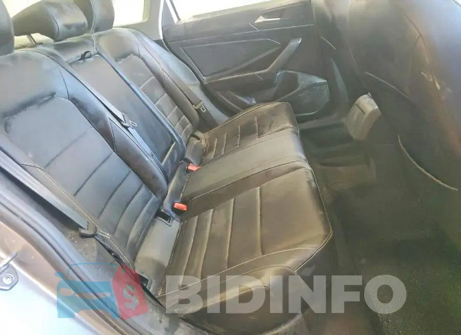 3VW7M7BU0RM051274 Photo# 11