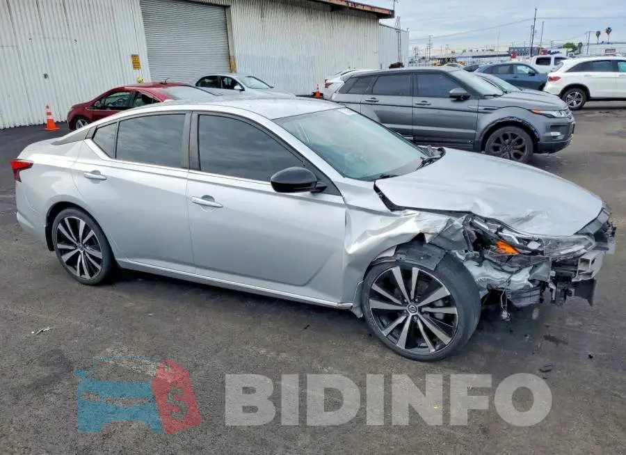 1N4BL4CV5KC206775 Photo# 4