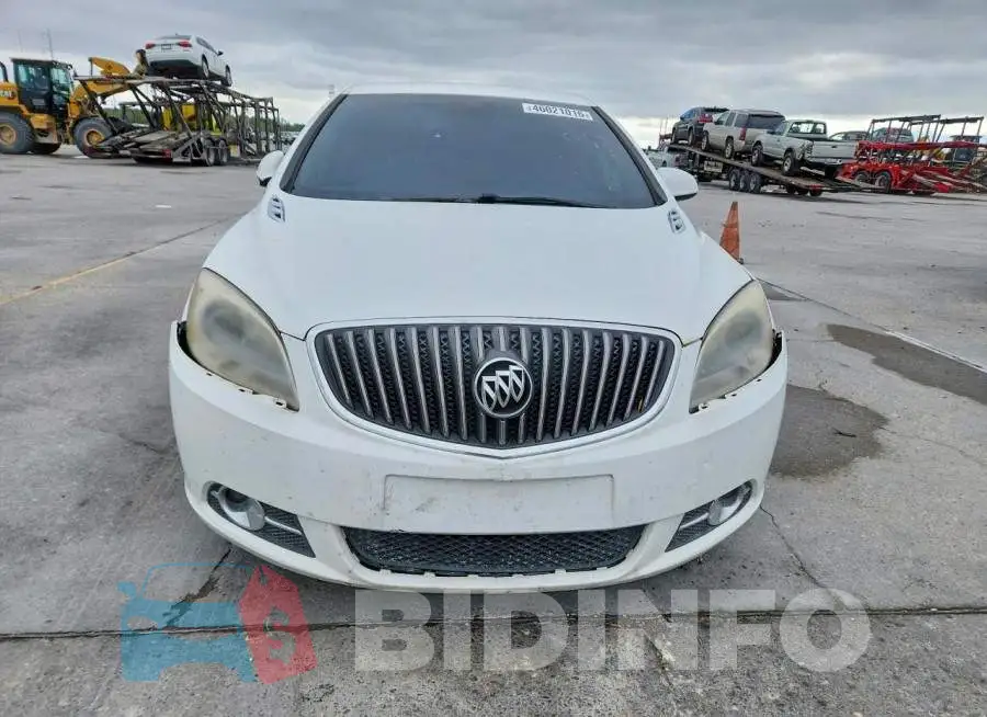 1G4PR5SK1H4108207 Photo# 5