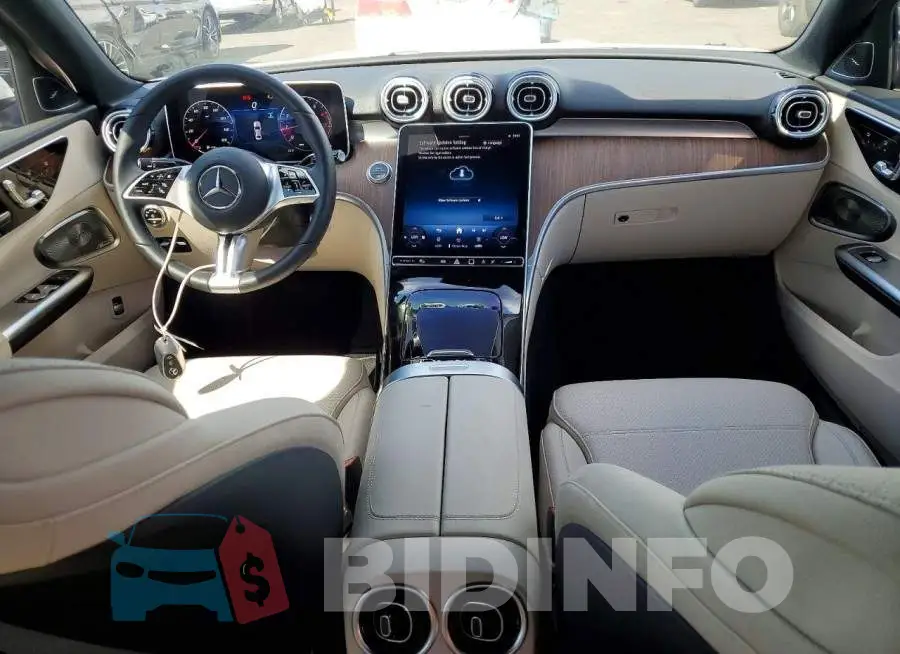 W1KAF4GB6SR282876 Photo# 8