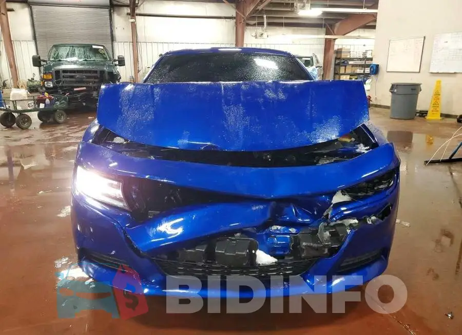 2C3CDXBG3KH725535 Photo# 5