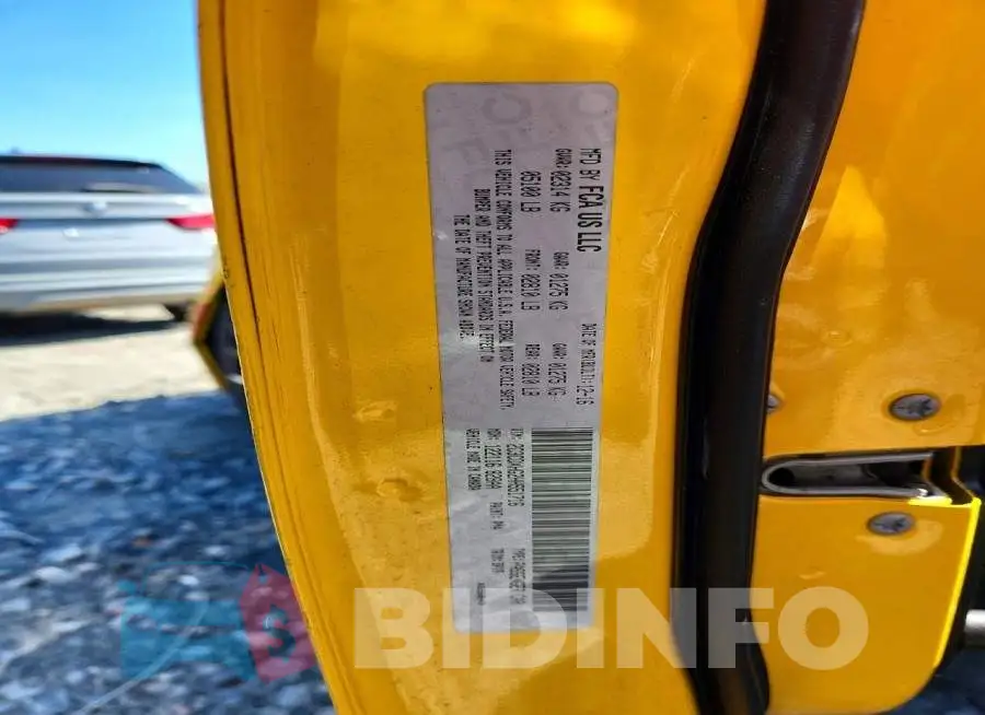 2C3CDXHG2HH551716 Photo# 12