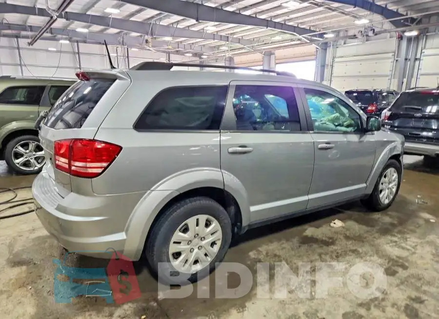 3C4PDCAB1LT275551 Photo# 3