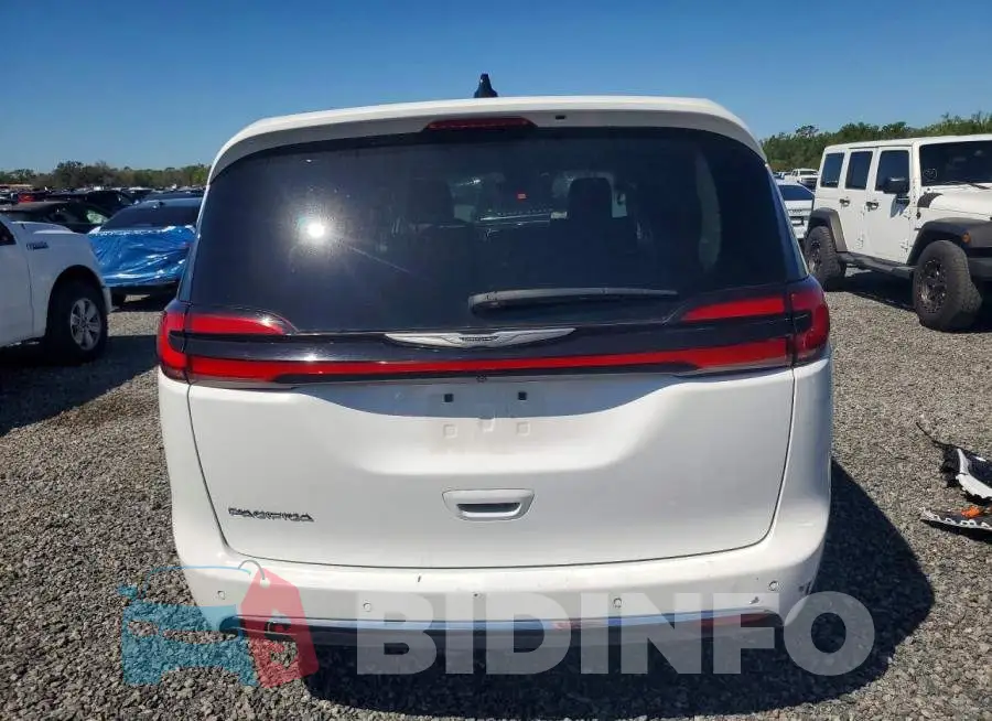 2C4RC1BG9RR170424 Photo# 6