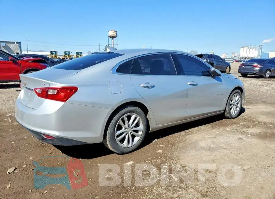 1G1ZD5ST5JF211895 Photo# 3