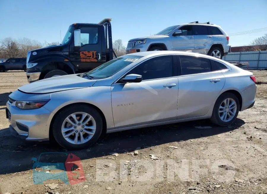 1G1ZD5ST5JF211895 Photo# 1