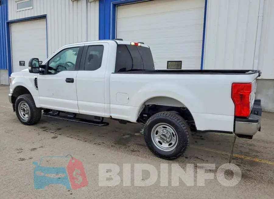1FT7X2B61NEF16479 Photo# 2