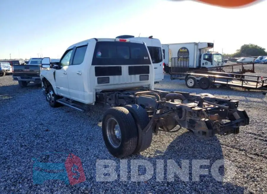 1FT8W3DT4JEB69708 Photo# 2
