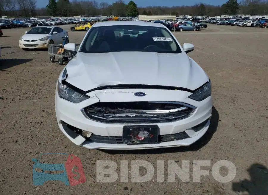3FA6P0HD4JR190079 Photo# 5