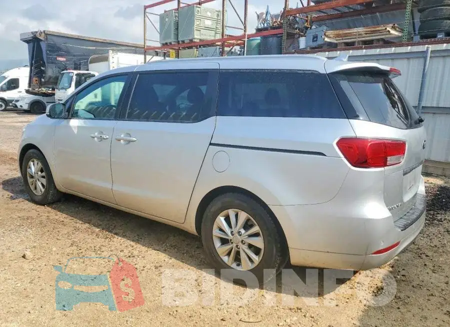 KNDMB5C1XH6267717 Photo# 2
