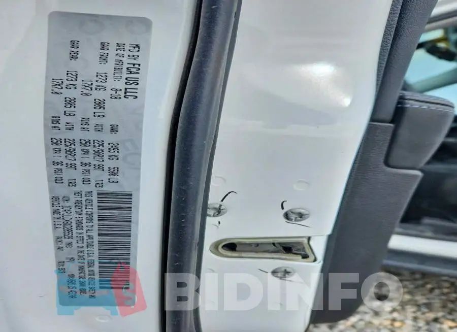1C4PJLCX6KD285529 Photo# 13